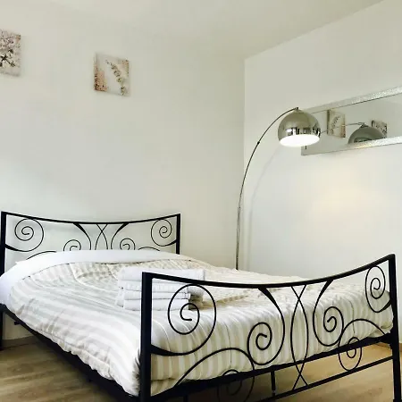 Deux Pieces Derniere Etage Avec Terrasse شقة *