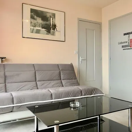 شقة Deux Pieces Derniere Etage Avec Terrasse أنتيب