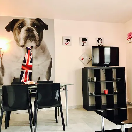 Deux Pieces Derniere Etage Avec Terrasse شقة
